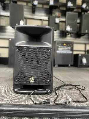 Yamaha MSR250 Powered Speaker